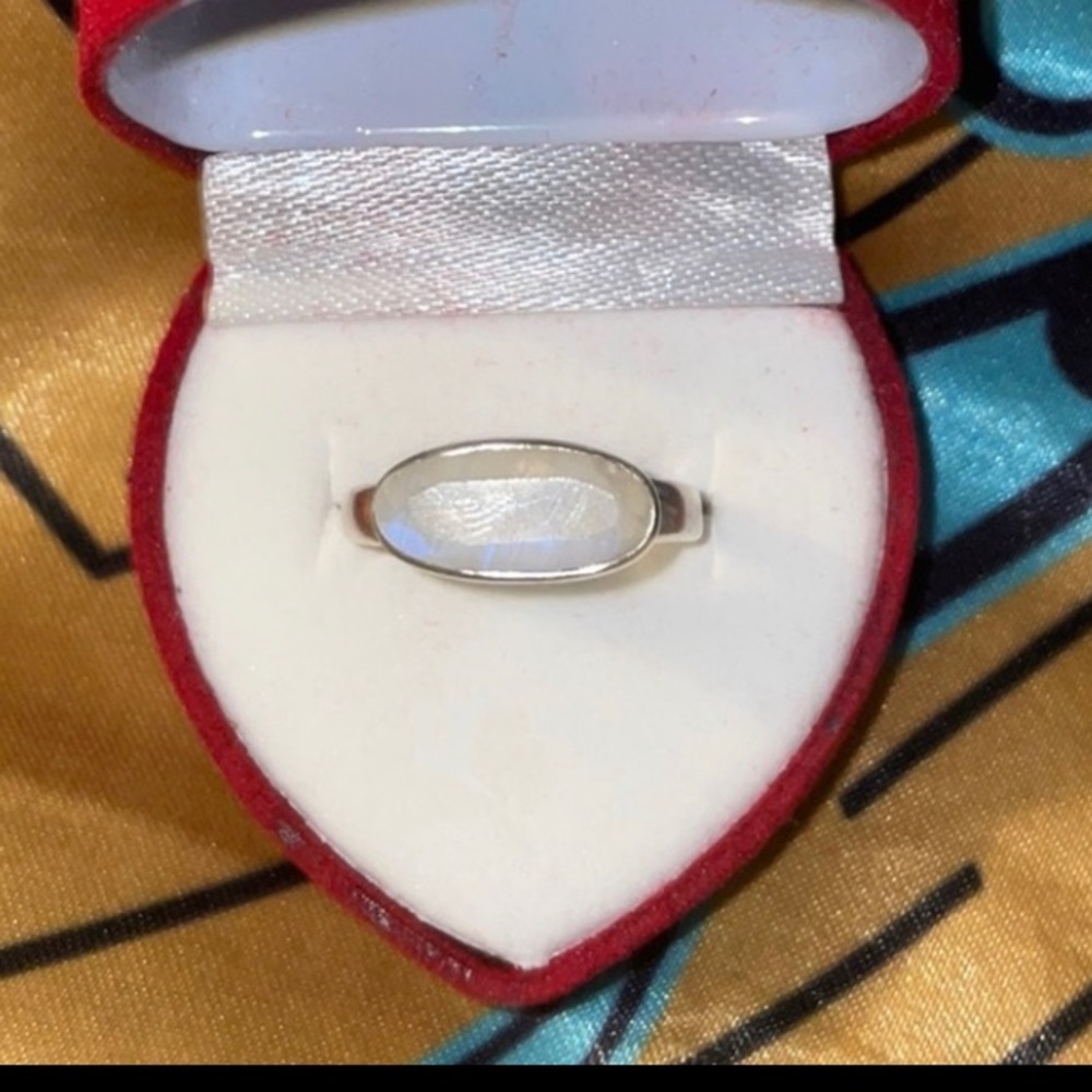 💍 MoonStone Silver Ring